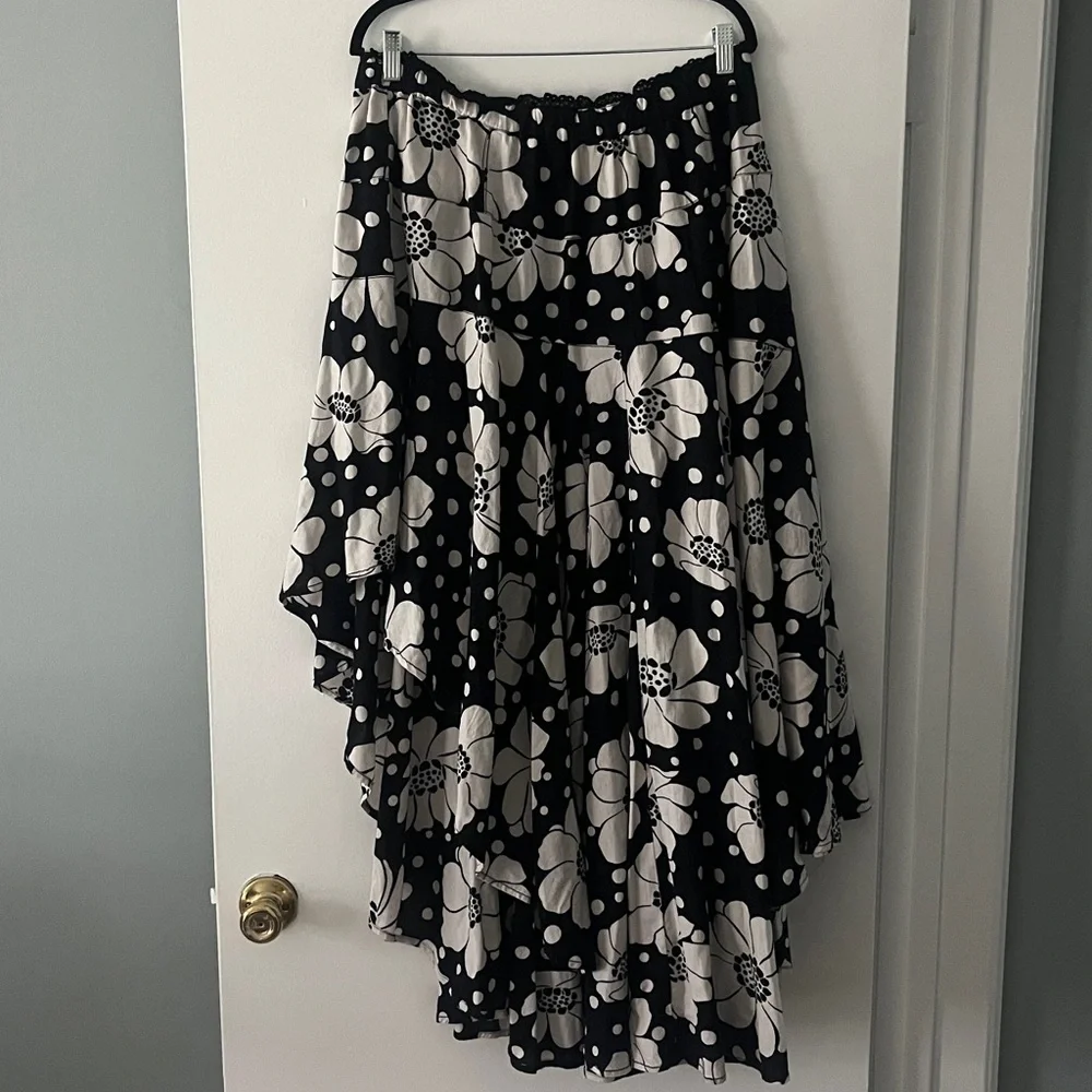 Free People Black and White Asymmetrical Floral High-Low Skirt